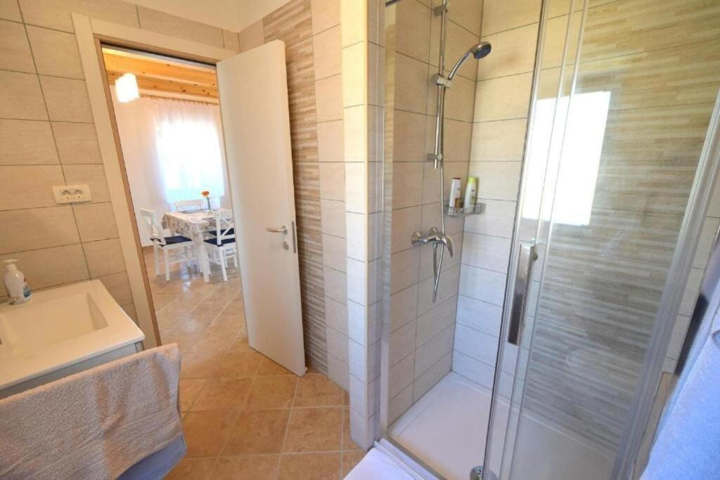 Apartments Insula Insule - Rustic & Peaceful Skrbčići Екстериор снимка